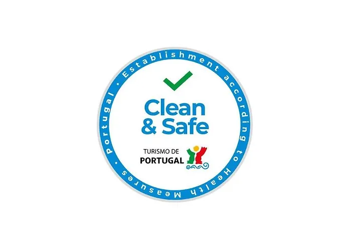 With Pool Children Very Welcome Algarve Portugal For 10 People 度假居